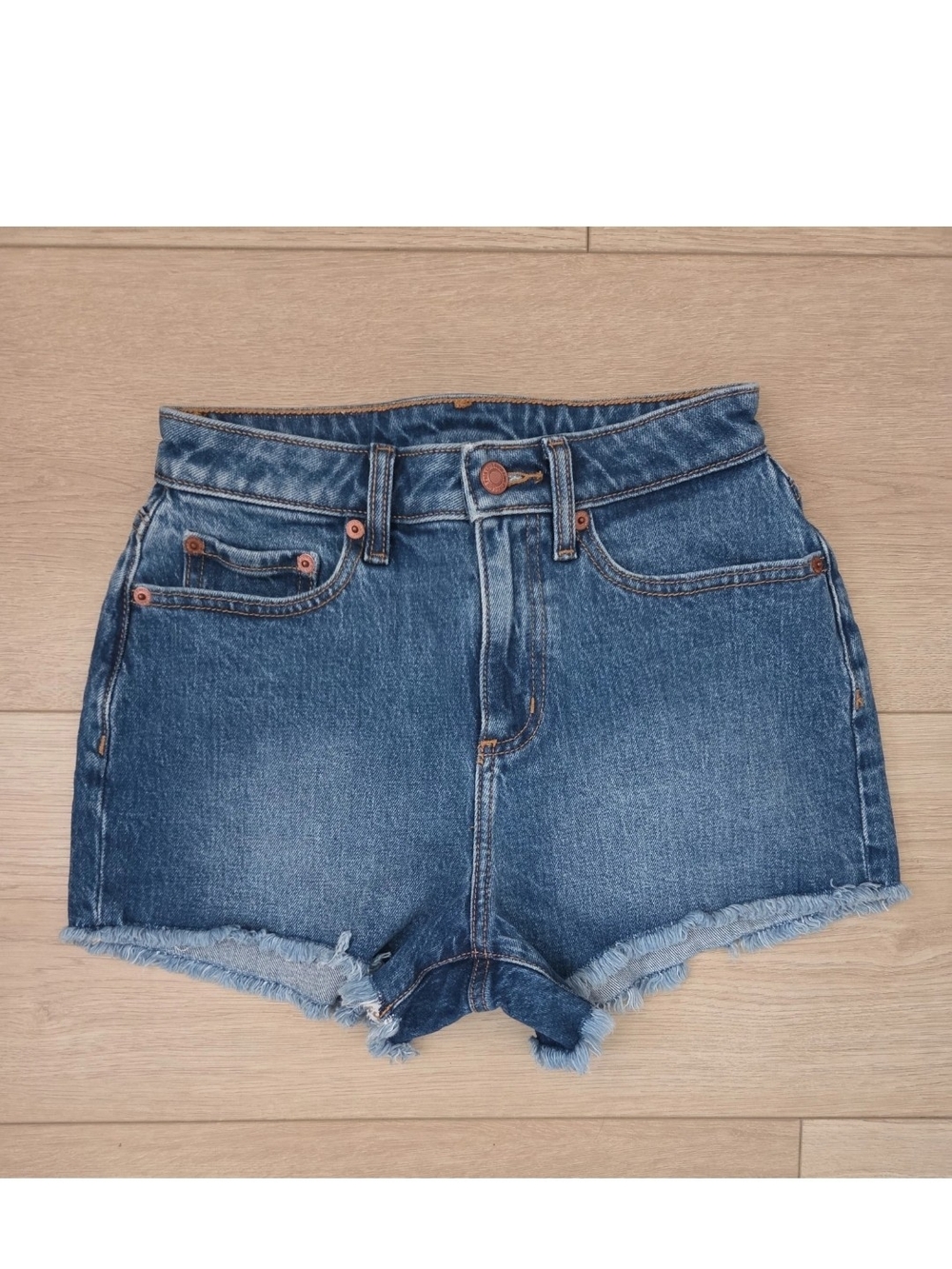 VS PINK denim shorts 0 Daisy Dukes